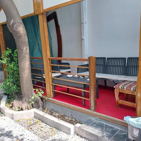 Hotel apartamentowy Mavi Koesk