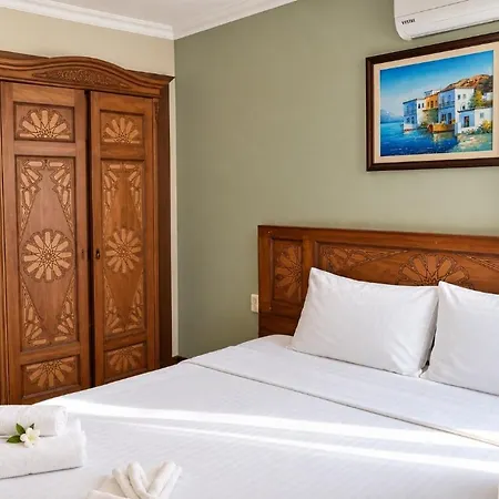 Aparthotel Mavi Koesk *