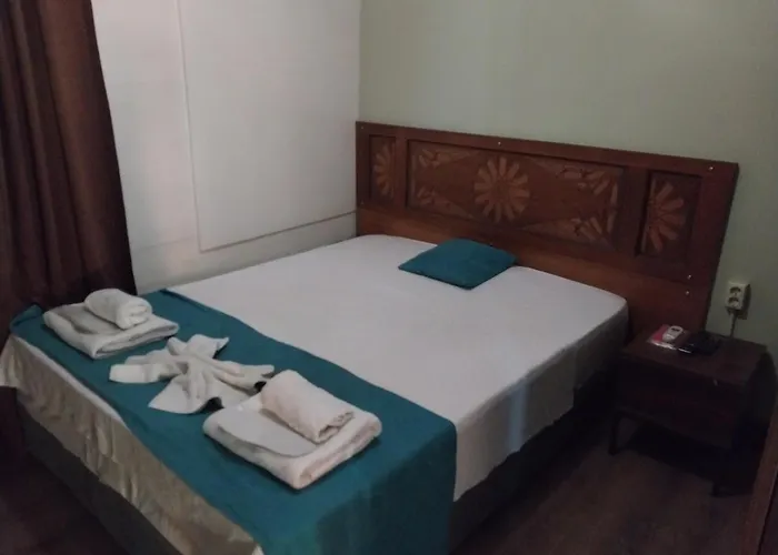 Blue Mansion Aparthotel *