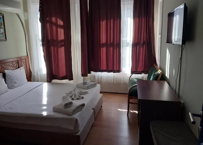 Blue Mansion Aparthotel *