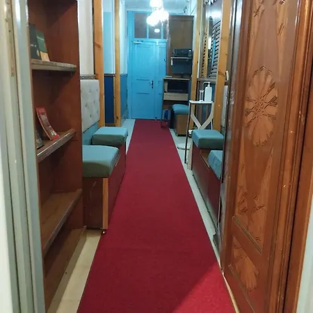 Blue Mansion Aparthotel