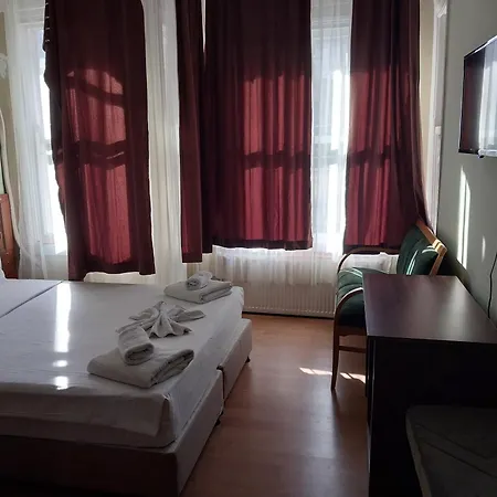 Blue Mansion Aparthotel *
